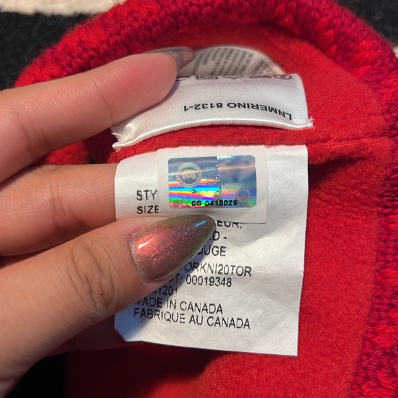 Canada Goose Head Band - Picture 2 of 3